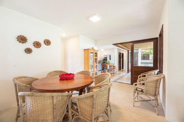 Casa sofisticada à 30m da praia c/serviço - Casa 1