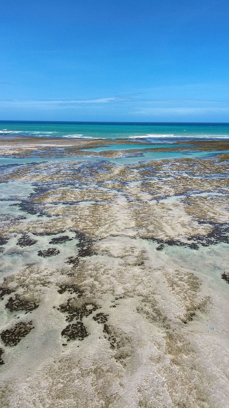 6 suíte com piscina privativa em condomínio