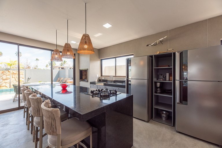 6 suíte com piscina privativa em condomínio