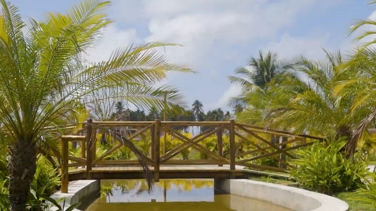 6 suíte com piscina privativa em condomínio