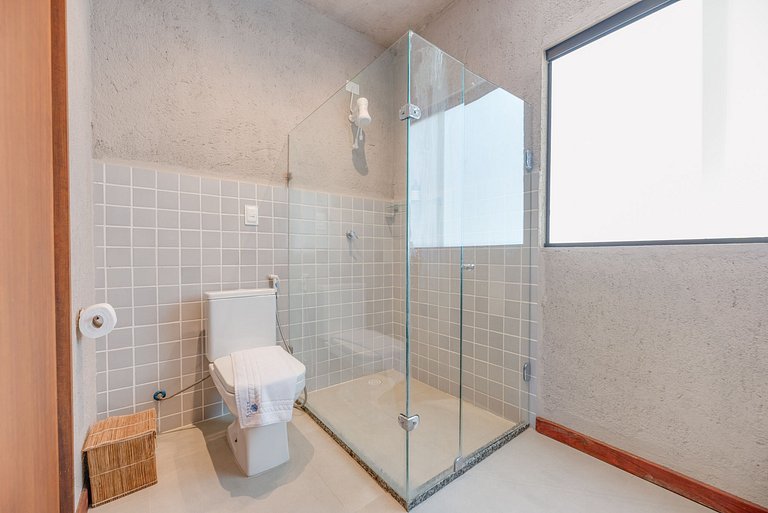 3 suítes a 60 m da praia do patacho - AZULU 03