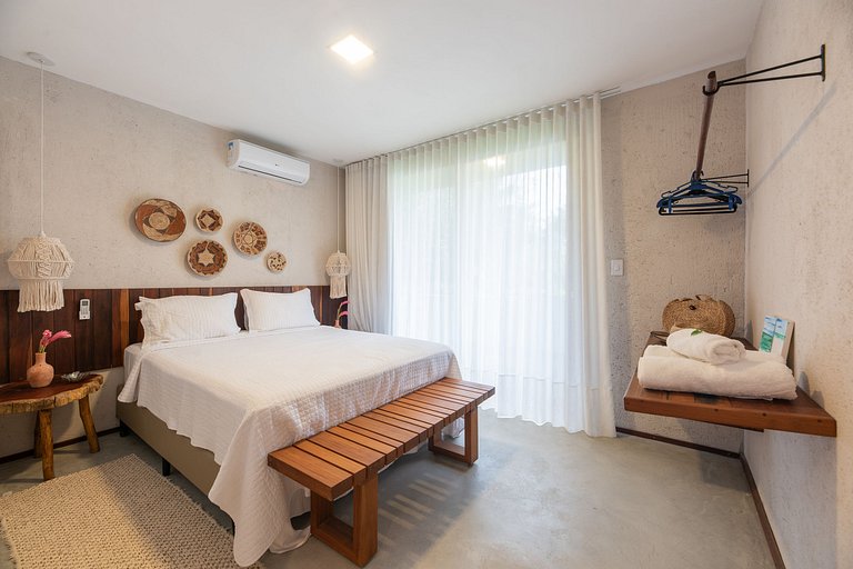 4 Suítes a 200m da Praia do Marceneiro