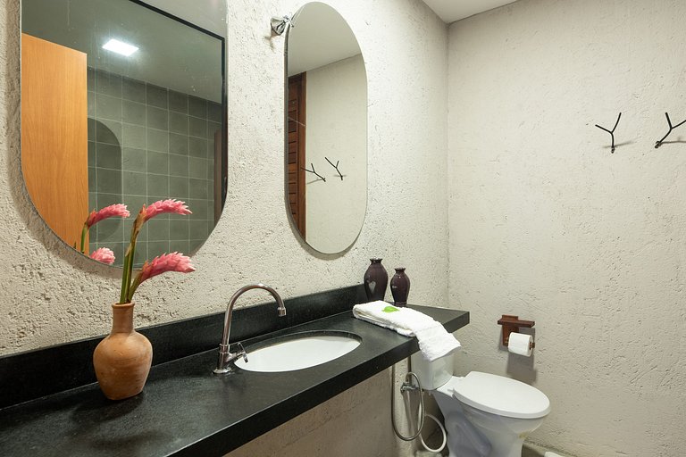 4 Suítes a 200m da Praia do Marceneiro