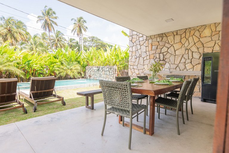 4 Suítes a 200m da Praia do Marceneiro