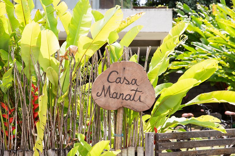 4 Suítes a 200m da Praia do Marceneiro