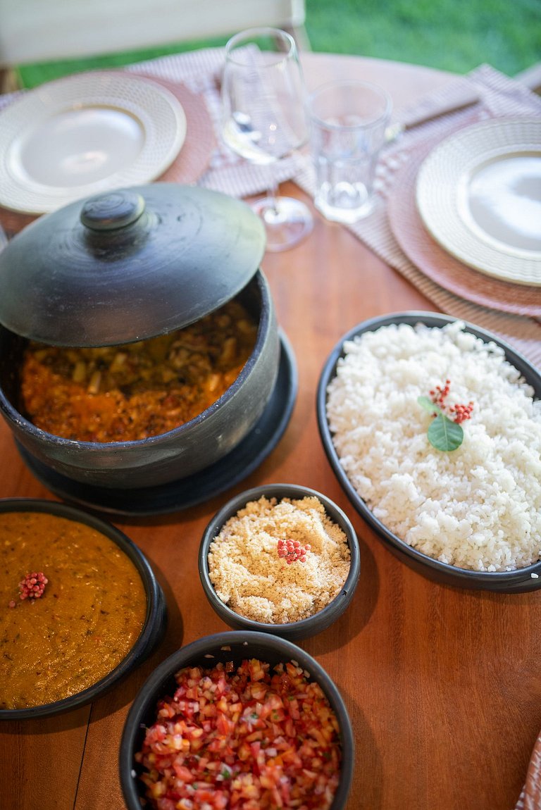 2 suítes c/ piscina privativa