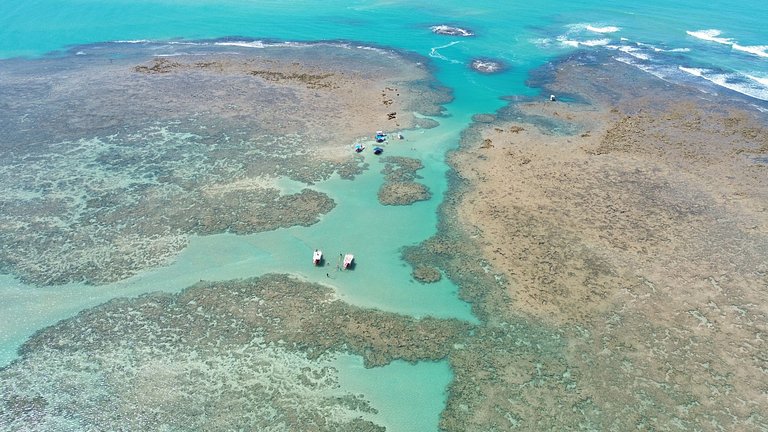 2 suítes c/ piscina privativa