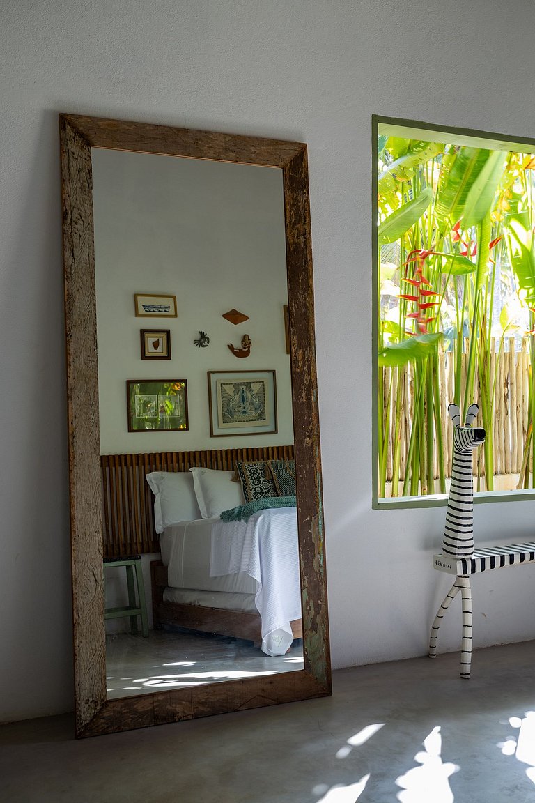 2 suítes c/ piscina privativa