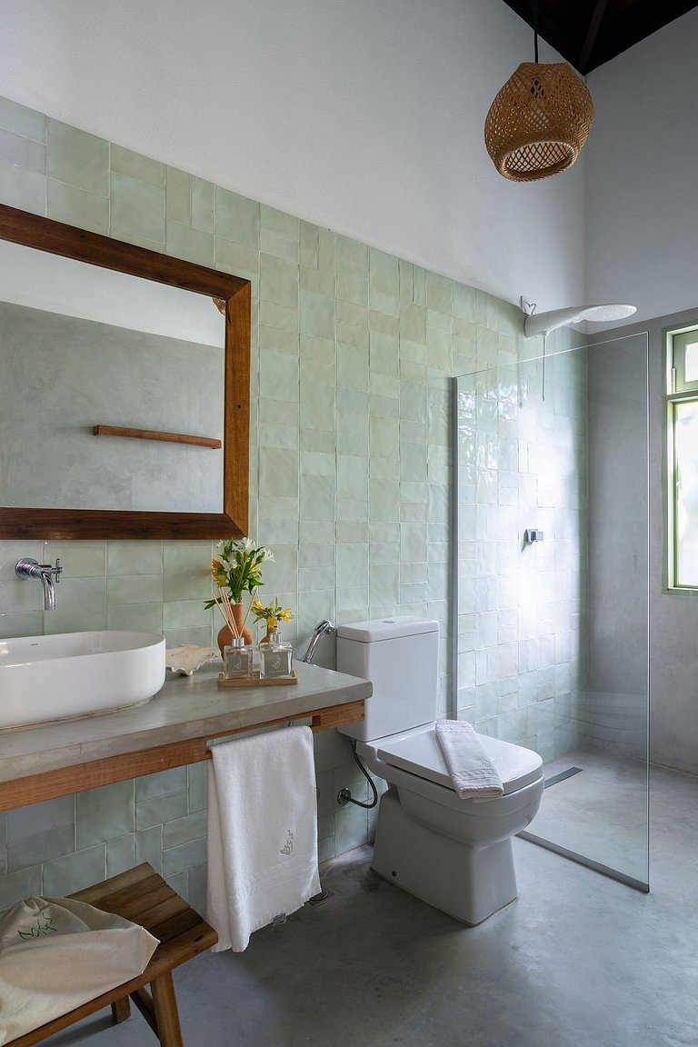 2 suítes c/ piscina privativa