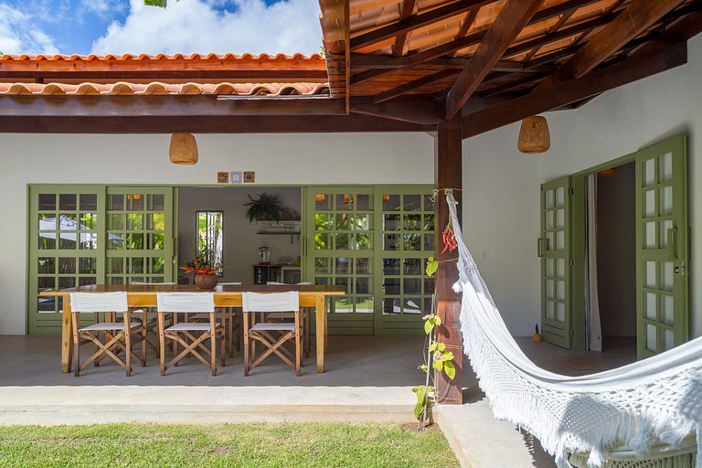 2 suítes c/ piscina privativa