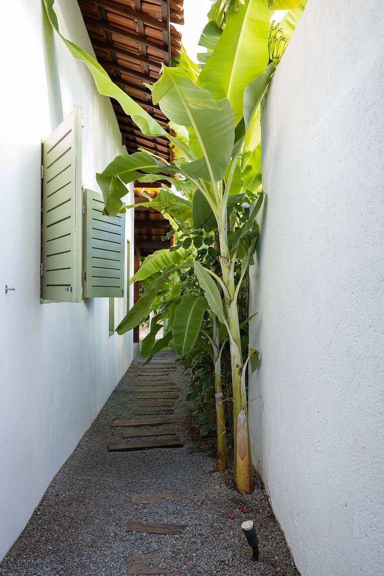 2 suítes c/ piscina privativa