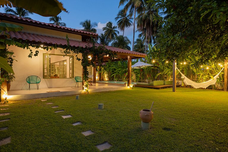 2 suítes c/ piscina privativa