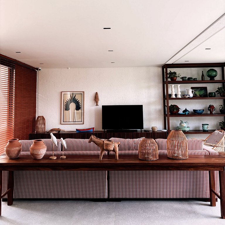 3 Suítes • Rooftop Vista Mar • 50m da Praia