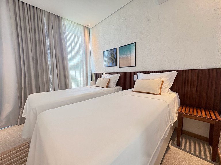 3 Suítes • Rooftop Vista Mar • 50m da Praia